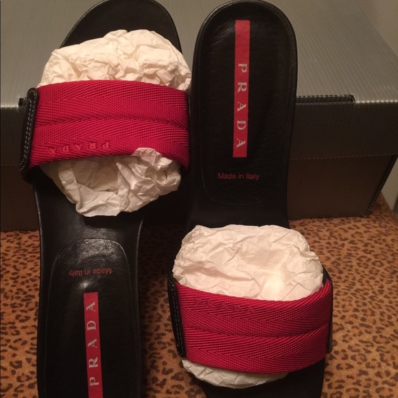 Prada authentic Sandal/Slide - Picture 2 of 4